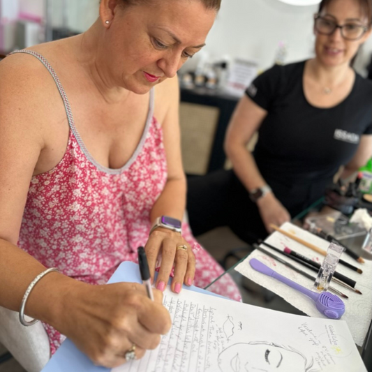 One-on-one 'Master Your Makeup' Course